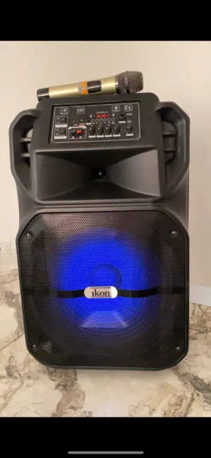 سماعة سبيكر للايجار. تناسب جميع الحفلات للمنزل والعمل speaker for rent