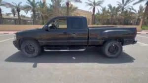 للبيع وانيت سييرا موديل 2003