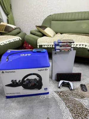 بلي 5 للبيع