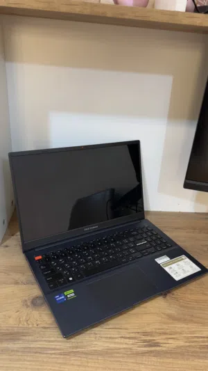 لابتوب ASUS VivoBook Pro 15 OLED للبيع