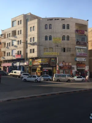مكاتب تجارية للايجار - طبربور - مقابل  KFC