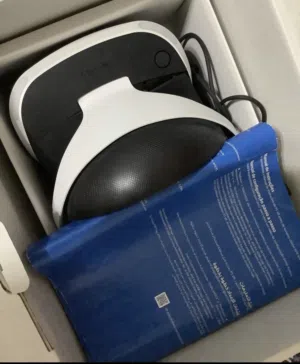 VR مستعمله مده بسيطه شبه جديده