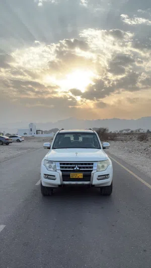 Used Mitsubishi Pajero in Muscat