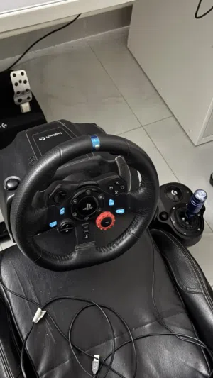 ستيرنج العاب (Logitech)