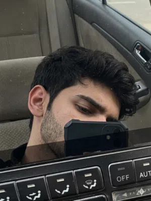 علي 