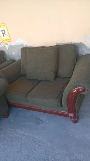 soffa for salle is good cundition