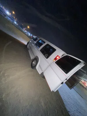 فان شفر إكسبريس حجم 1500. موديل 97