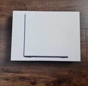 عرض خاص: MacBook Air M5