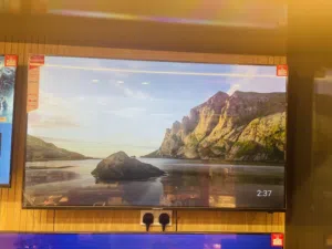 تلفزيون زاهٍ 55 بوصة أندرويد 14 أفضل جودة أفضل سعر ضمان لمدة عام كمية    محدودة. DELIVERY AVAILABLE