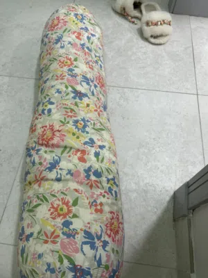 مخدة حامل ..