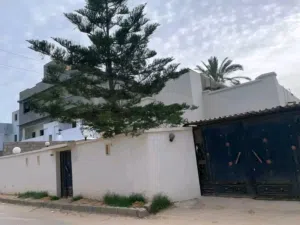 منزل للبيع ف تاجوراء وريمه بالقرب من الفوار وصالة المسايا