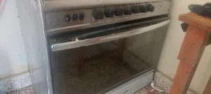 فرن مستعمل بحالة جيده