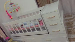 كاروك مع سرير  اطفال لحد عمر 10 سنوات