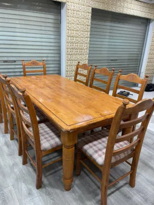 طاولات طعام للبيع