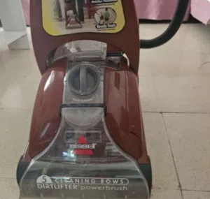 مكنسة كهربائية تغسل وتكنس مستعملة للبيع