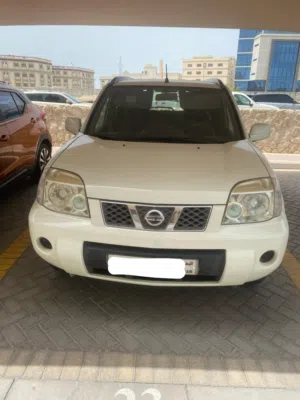 NISSAN X-TRAIL 2012
