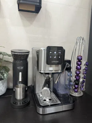 مكينه القهوه من شركة LéPRESSO