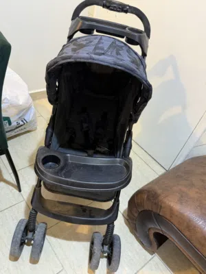 عربانة اطفال