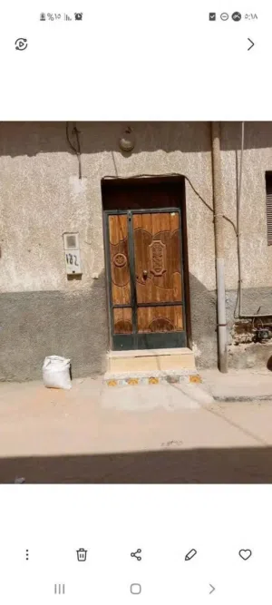 السلام عليكم يوجد منزل للبيع ربي يبارك زي ما موضح قدامك الشارع 7 مترو