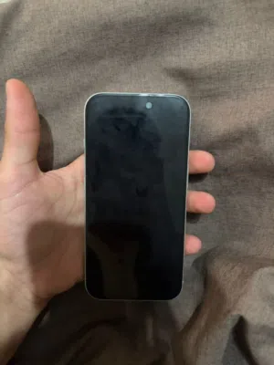 * iPhone 16 128GB بطارية 93%