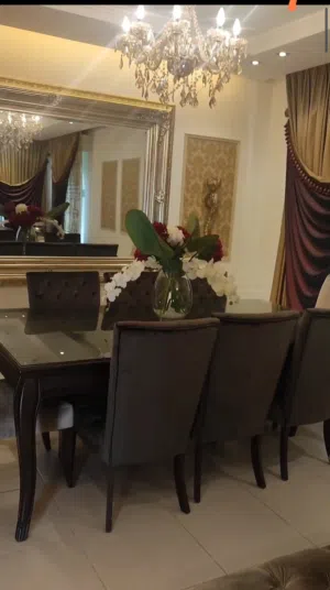 فيلا في كومباوند جرين لاند ناعور للبيع