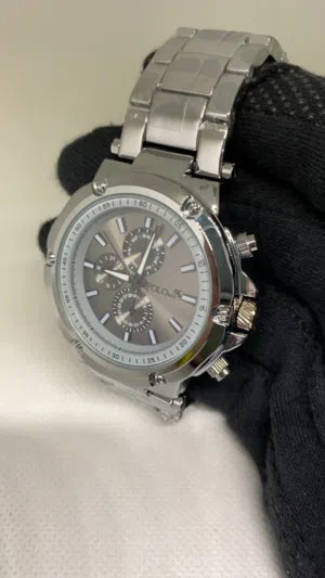 Analog Quartz Others watches  for sale in Al Ahmadi