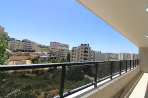 230 m2 4 Bedrooms Apartments for Sale in Ramallah and Al-Bireh Beitunia