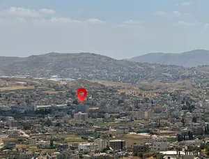 ‏٣ غرف نوم ‏.‏ ٣ حمّامات ‏.‏ 700 م٢‏0