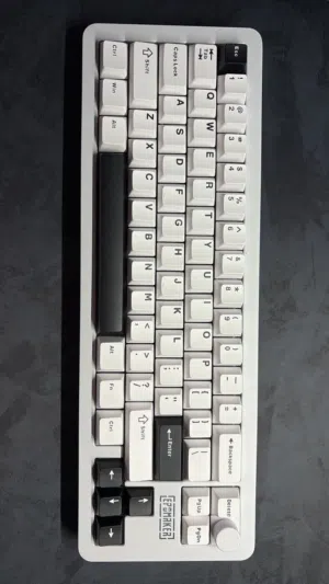 لوحة مفاتيح ميكانيكية EPOMAKER Galaxy68