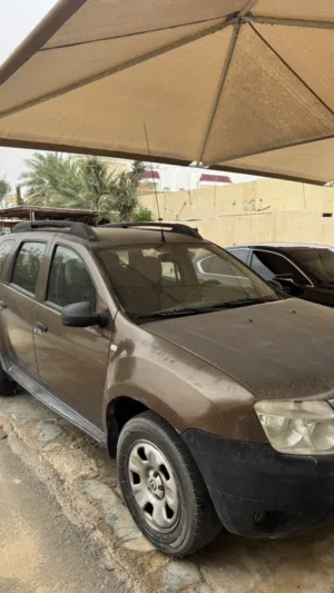 Used Renault Duster in Buraimi