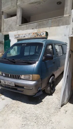 Used Kia Pregio in Zarqa