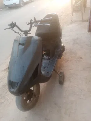دراجه فراشه للبيع انزل للوصف سعر مناسب