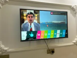 شاشة LG سمارت رسيفر داخلي قياس 43 مع ريموت ماوس