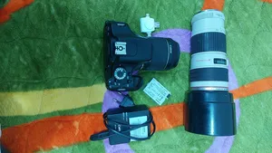 DSLR Cameras . Canon . Used4