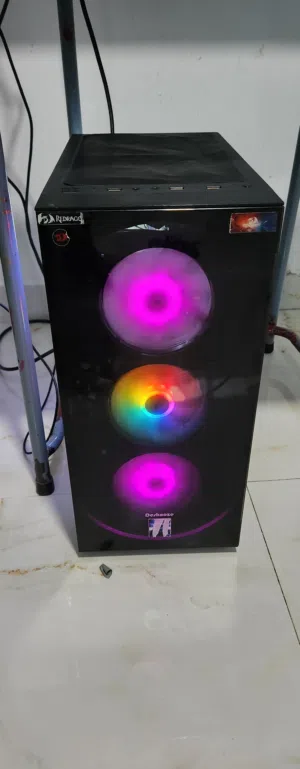 pc للبيع بي سي او البدل