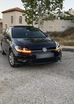 used-volkswagen-golf-in-ramallah-and-al-bireh