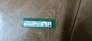 Intel SSDSCKFK512G8 512GB M.2 SATA SSD M.2 2280 SATA 6Gb
