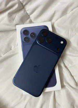Iphone 17pro  256GB NAVY BLUE