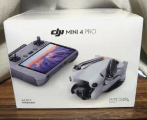 Dji mini 4 pro drone