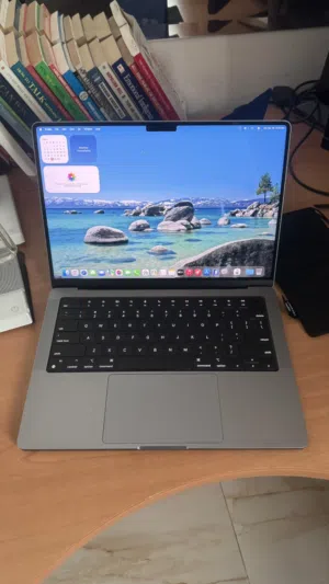 MacBook Pro M1 Pro - 16GB RAM - 512GB SSD - Brand new condition