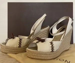 Louis Vuitton Manyara sandals
