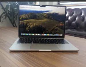 MacBook M4 - 13inch