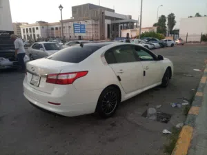 سامسنق sm5 موديل 2012 فل الفل شاشه كميرا بصمه بنوراما تحكم فستيرسو كراسي جلد