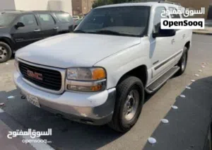 جيمس يوكن موديل 2000 بحاله ممتازه داخليه نظيفه