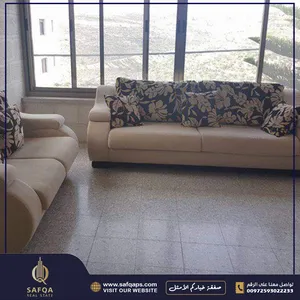 300 m2 3 Bedrooms Villa for Rent in Ramallah and Al-Bireh Al Tira