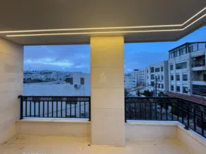 شقة أرضية مميزة 210م في شارع الأردن بعد مشفى الملكة علياء بسعر مميز / ref 1202