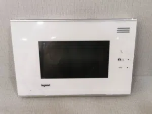 انتركم legrand شاشه عدد 2 مع وحده خارجيه عدد 1