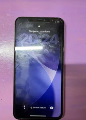 Apple iPhone 11 Pro Max 64 GB in Amman