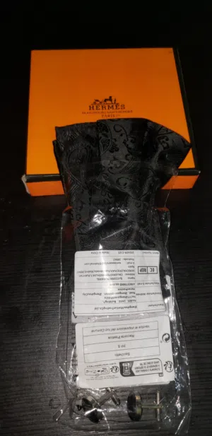 Classy and Elegant Tie, Tie with pocket square and Neck bow with Pocket square