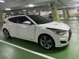 HYUNDAI VELOSTER